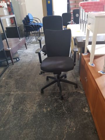 Sell used deals office furniture